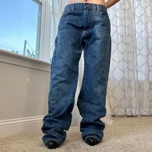 Baggy jeans